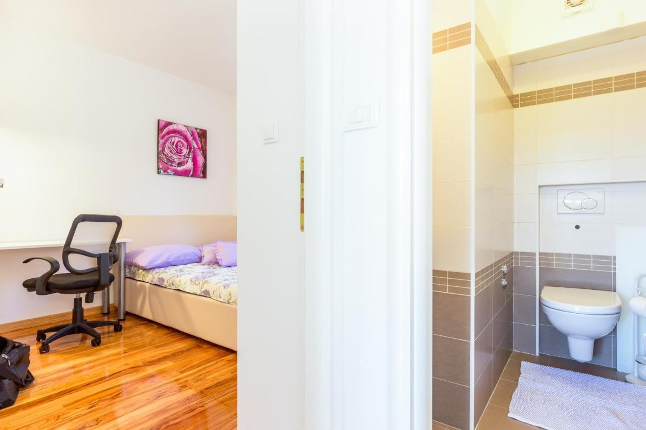 Apartman Aqua-Juric Crikvenica Exterior foto