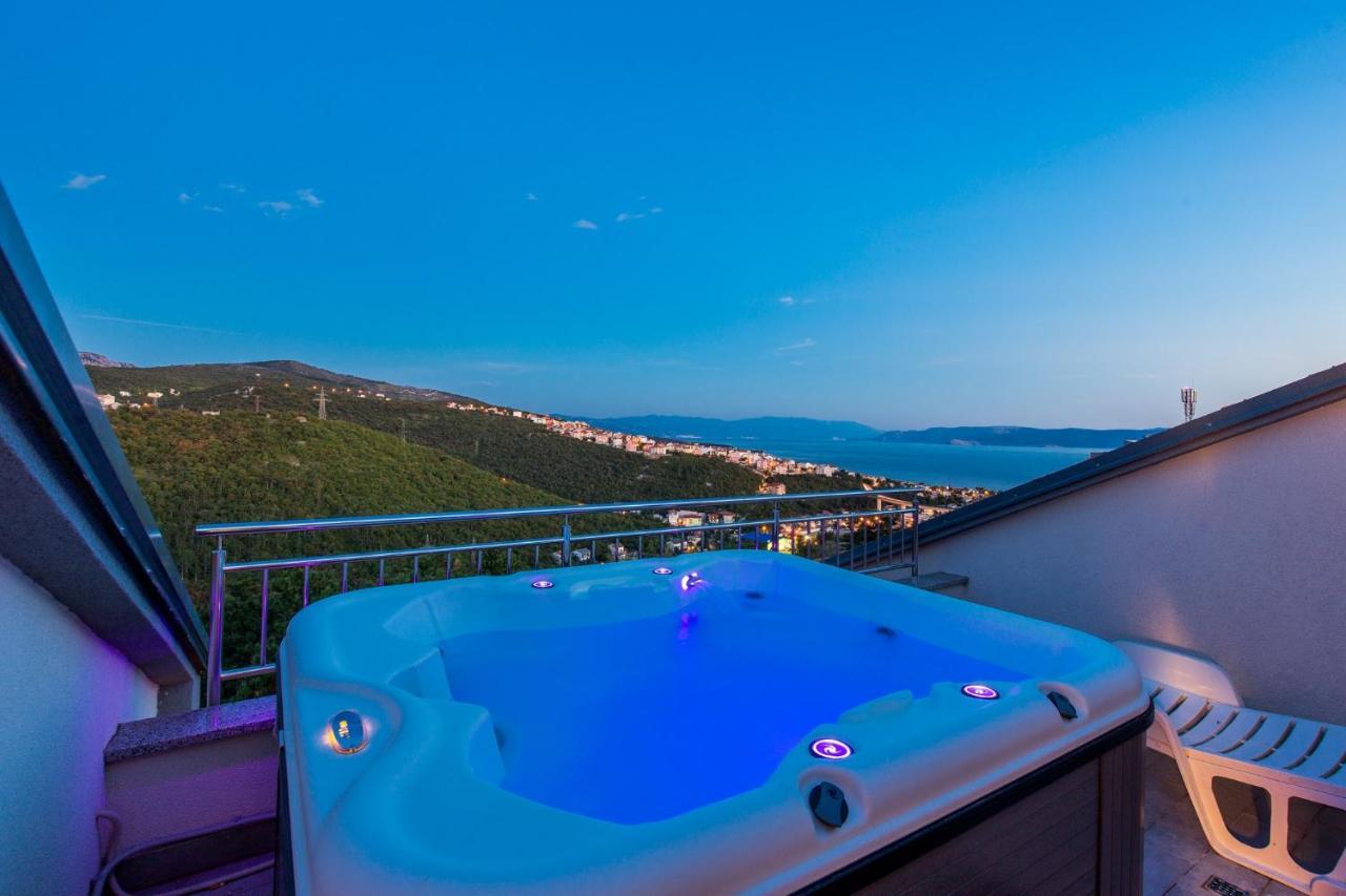 Apartman Aqua-Juric Crikvenica Exterior foto